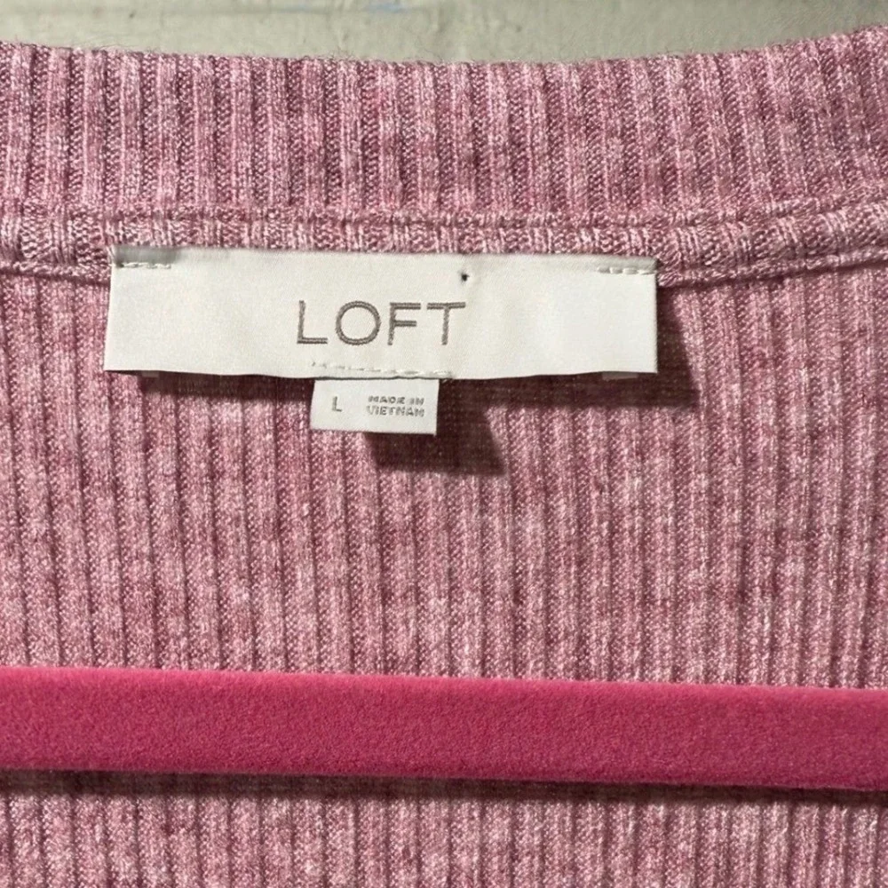 LOFT Women‎ Pink Ribbed Henley V-Neck Puff Sleeve Top Size L Mauve Long Sleeve